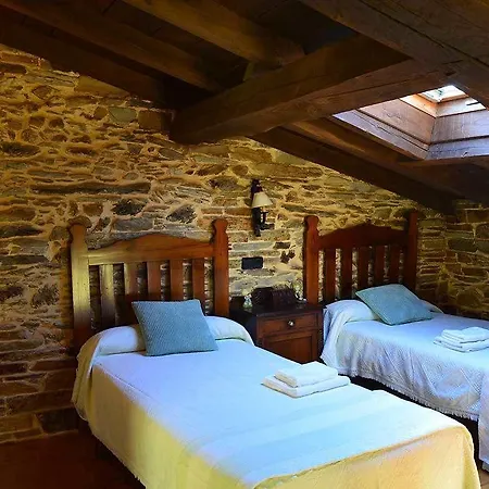 Casa Viduedo Ferienhaus Santa Eulalia de Oscos